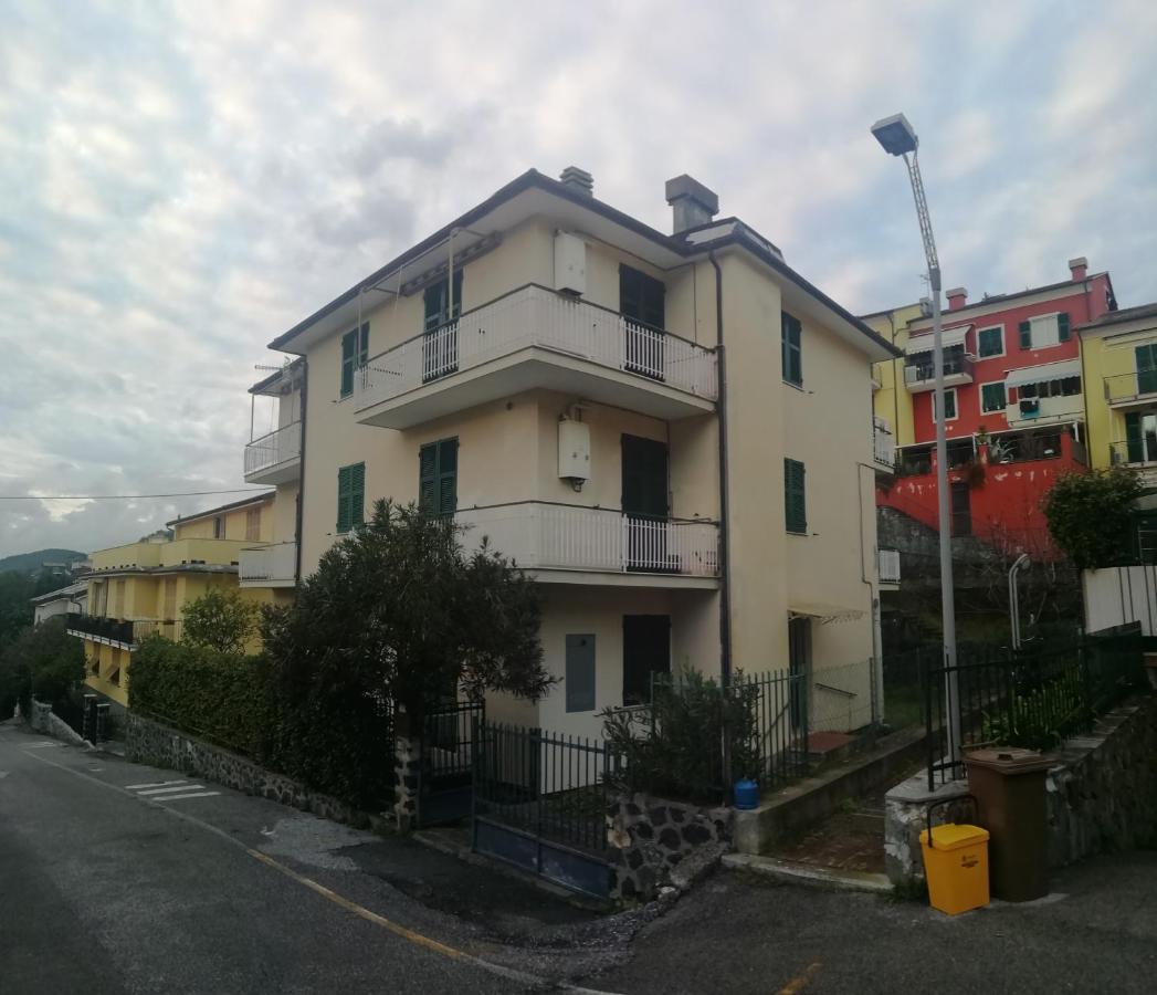 Casa Gina Secondo Piano Con Ascensore E Parcheggio Levanto Exterior photo